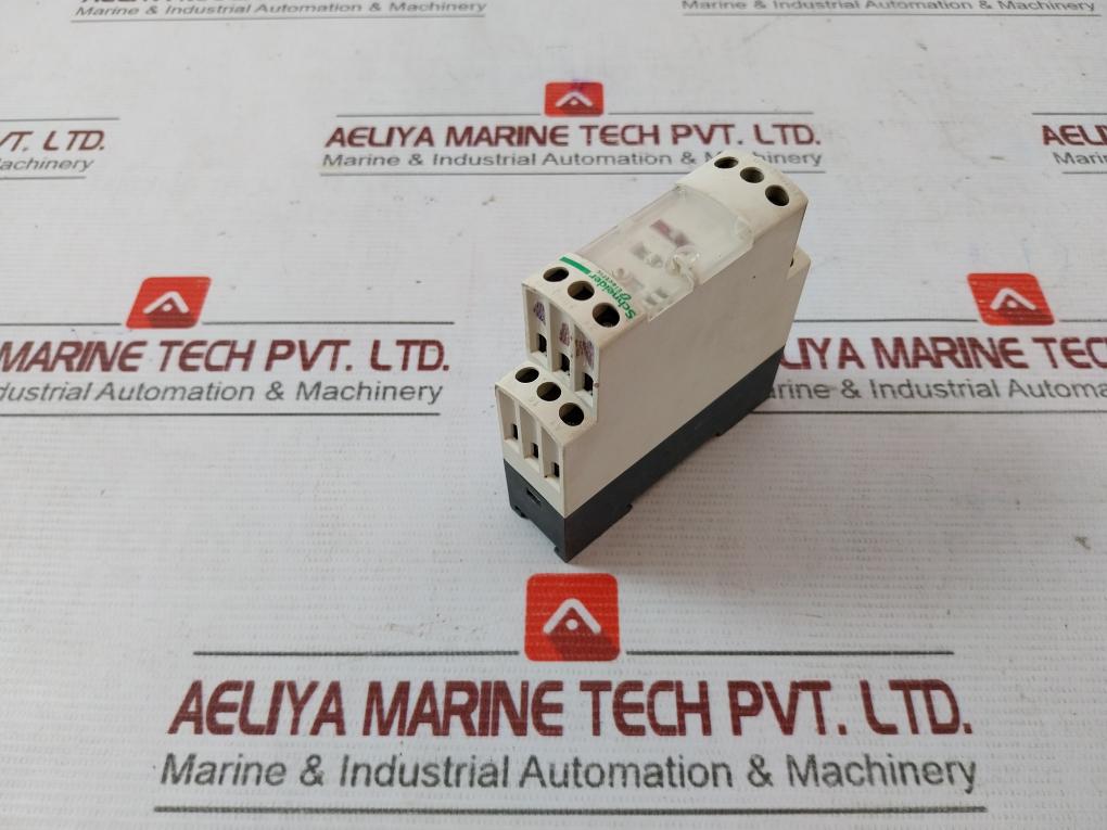 Schneider Electric Re7Tp13Bu Time Delay Relay 0.05S–300H 110–240V Ac 24V 48V