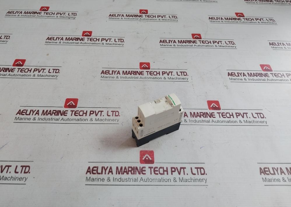 Schneider Electric Re8Ta31Bu Timing Relay 3389110327113 24V 50/60Hz