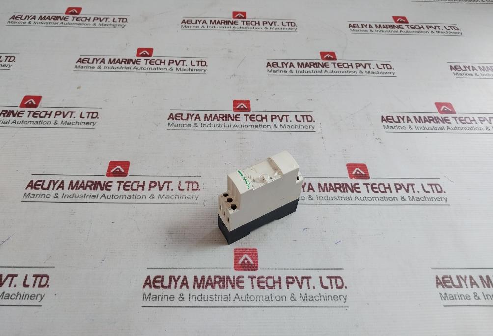 Schneider Electric Re8Ta31Bu Timing Relay 3389110327113 24V 50/60Hz