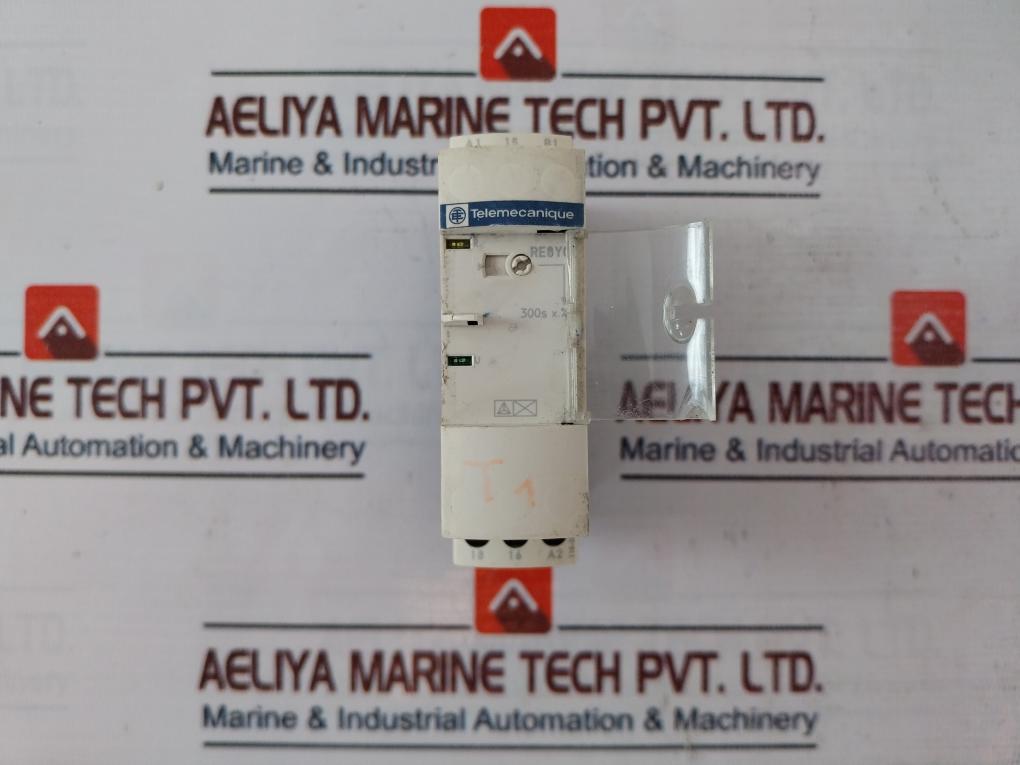 Schneider Electric RE8YG21BU Time Relay 3S-300S