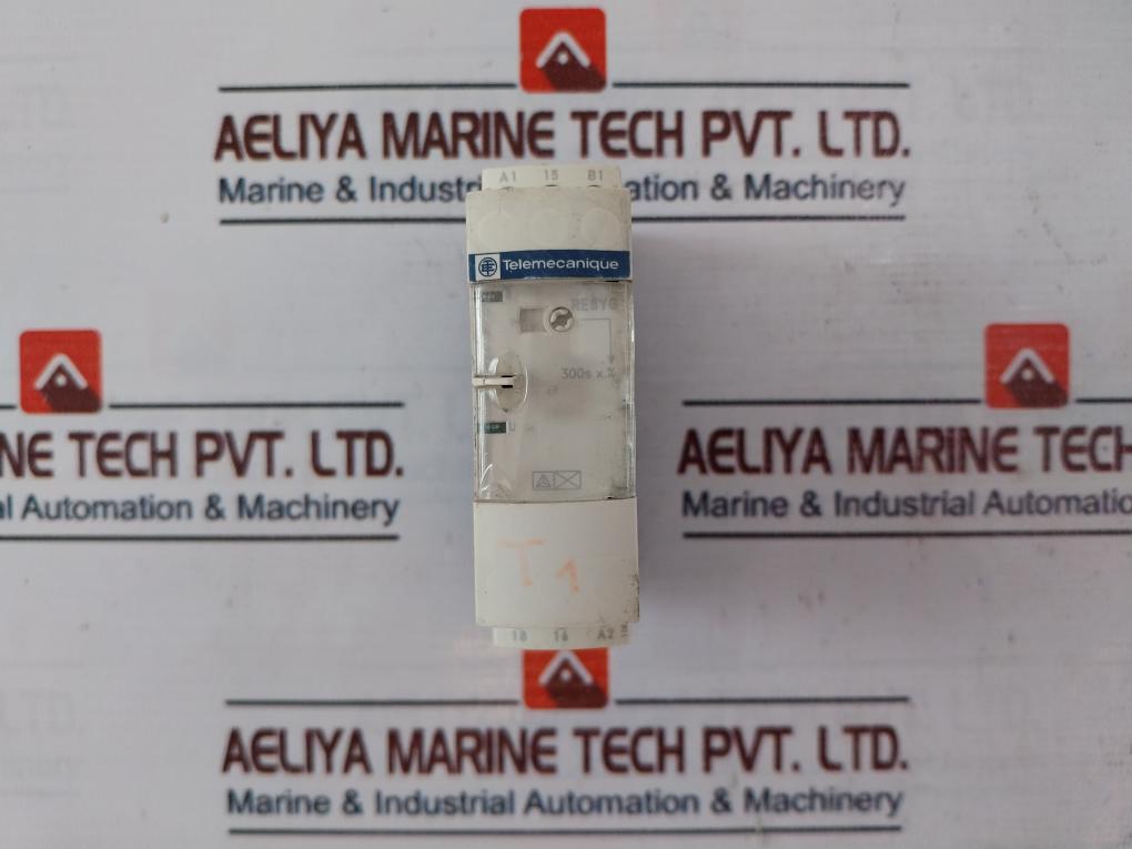Schneider Electric RE8YG21BU Time Relay 3S-300S