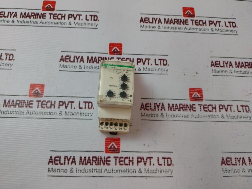 Schneider Electric Rm35Ja32Mw Current Control Relay 0.3-30S 50/60Hz