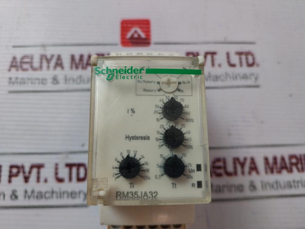 Schneider Electric Rm35Ja32Mw Current Control Relay 0.3-30S 50/60Hz