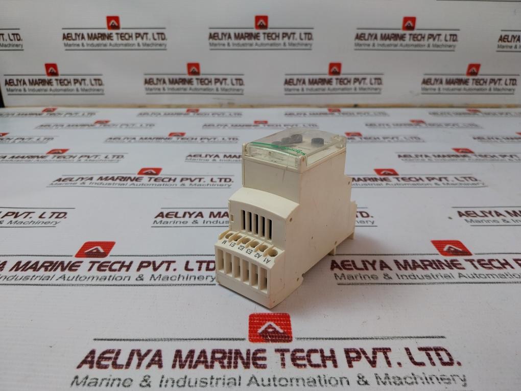 Schneider Electric RM35JA32MW Current Control Relay 0.3-30s 50/60Hz