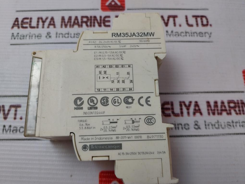 Schneider Electric Rm35Ja32Mw Current Control Relay 0.3-30S 50/60Hz