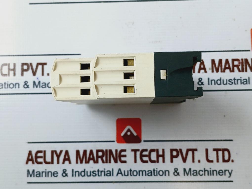 Schneider Electric Rm4La32Mw Liquid Level Control Relay 8A 24-240V~ 50/60Hz