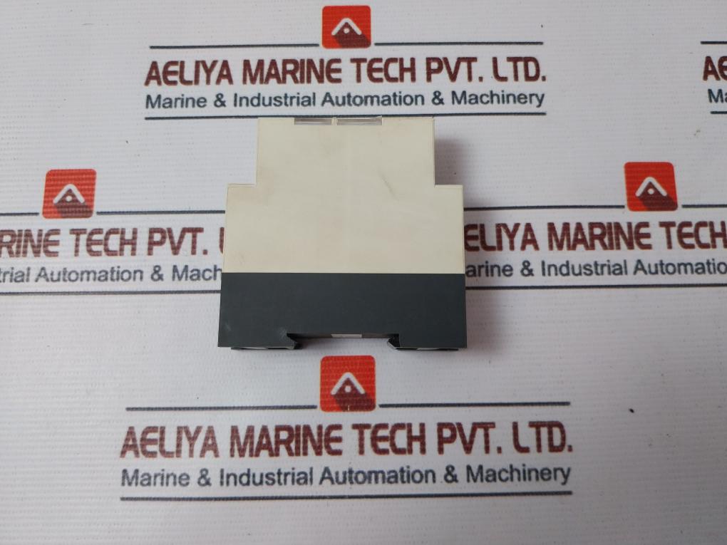 Schneider Electric Rm4Tg20 Voltage Monitoring Relay 3 Phase 50/60Hz