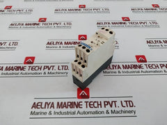 Schneider Electric Rm4ua33f Voltage Measurement Relay