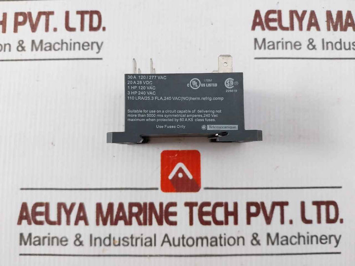 Schneider Electric Rpf2Ap7 Zelio Power Relay 30A 120/277 Vac
