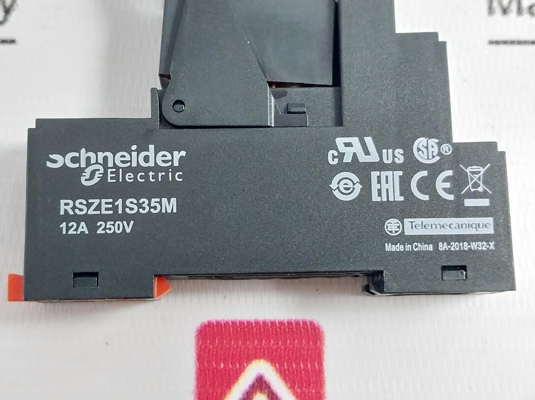Schneider Electric Rsb 1A120Bd Interface Plug-in Relay 12A/250Vac