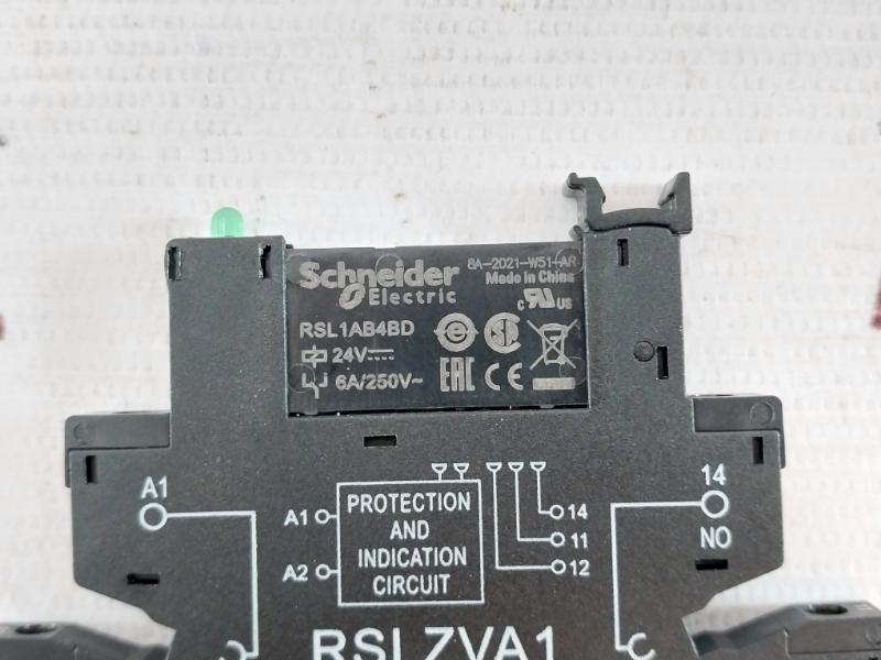 Schneider Electric Rslzva1 Relay Socket 12Vac/Dc 6A 250V 6A/250V 24V