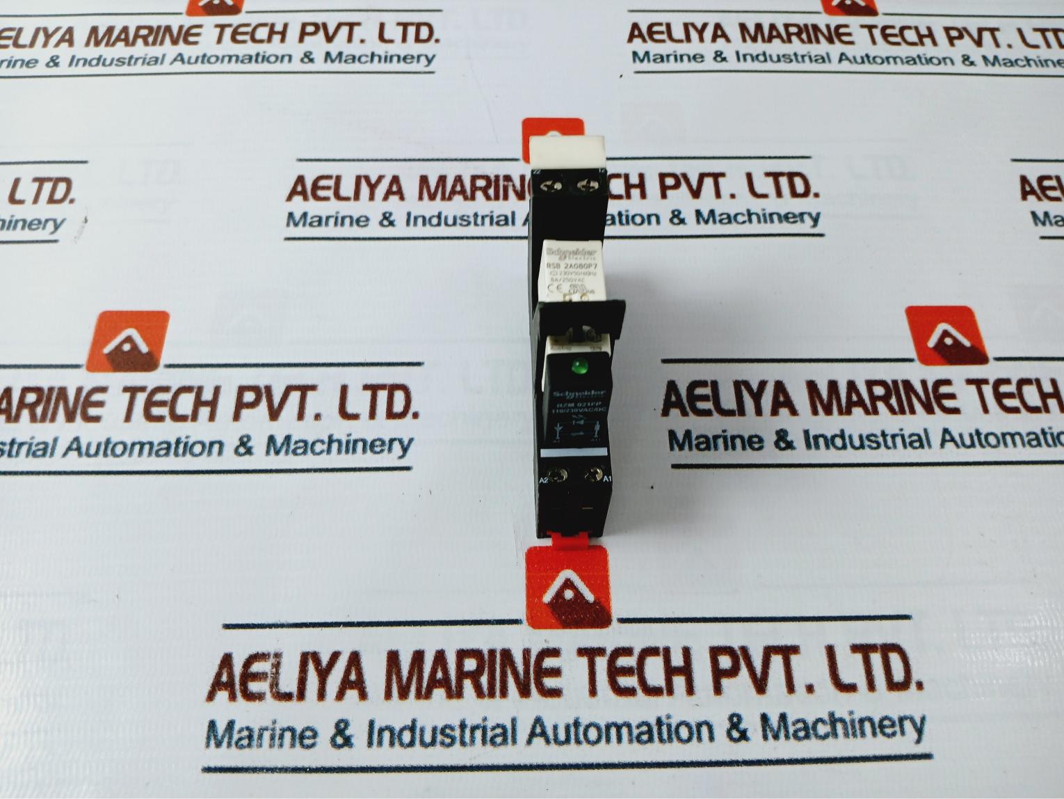 Schneider Electric Rsze1S48M Relay With Socket Base 10A 250V