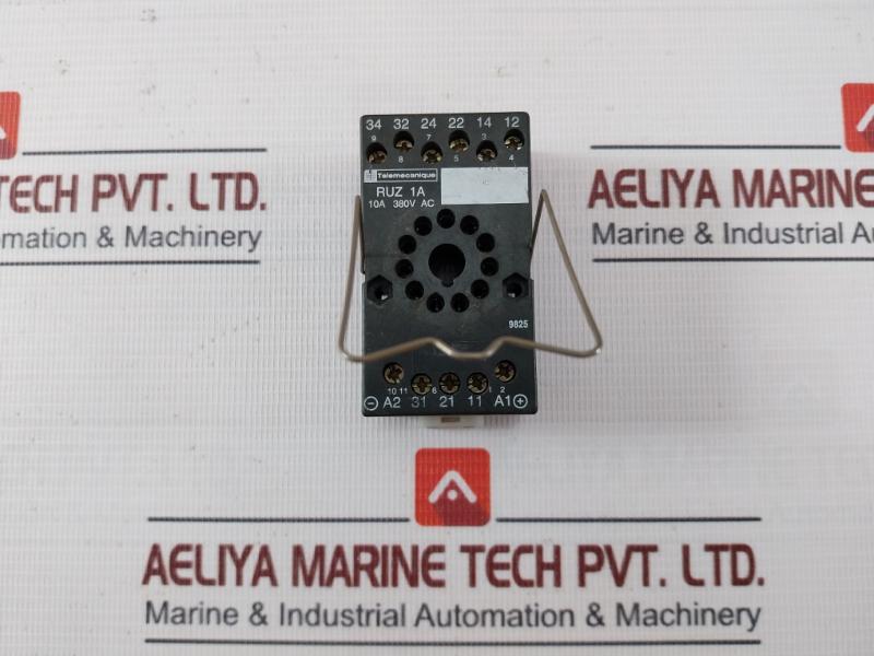 Schneider Electric Rumc3Ab2Bd Universal Plug-in Relay With Base 24Vdc 8A1342B