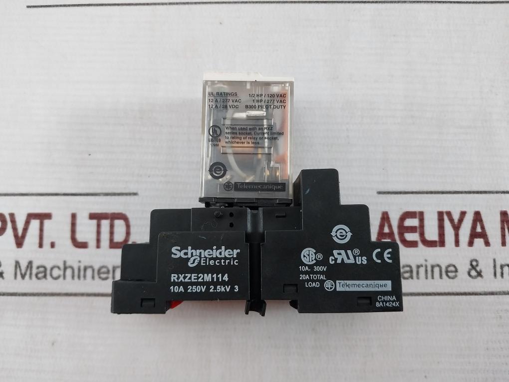 Schneider Electric Rxm2Ab2P7 Miniature Plug In Relay 230Vac 12A/250 Vac 28Vdc