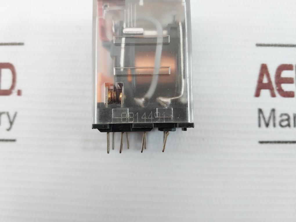 Schneider Electric Rxm2Ab2P7 Miniature Plug In Relay 230Vac 50/60Hz 12A/250Vac