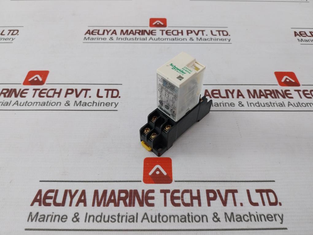 Schneider Electric Rxm2Lb2P7 Ac Coil Cube Relay With Base Socket 230Vac 50/60Hz