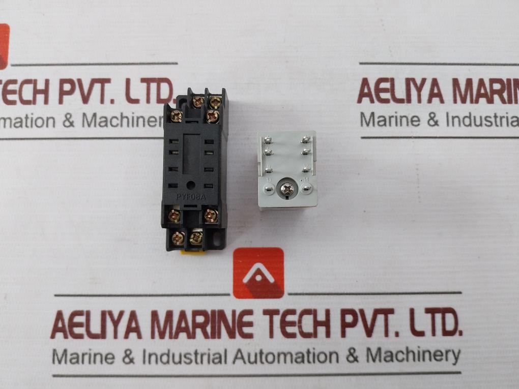 Schneider Electric Rxm2Lb2P7 Ac Coil Cube Relay With Base Socket 230Vac 50/60Hz