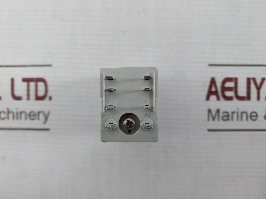 Schneider Electric Rxm2Lb2P7 Miniature Plug In Relay 230Vac 50/60Hz 5A/250 Vac