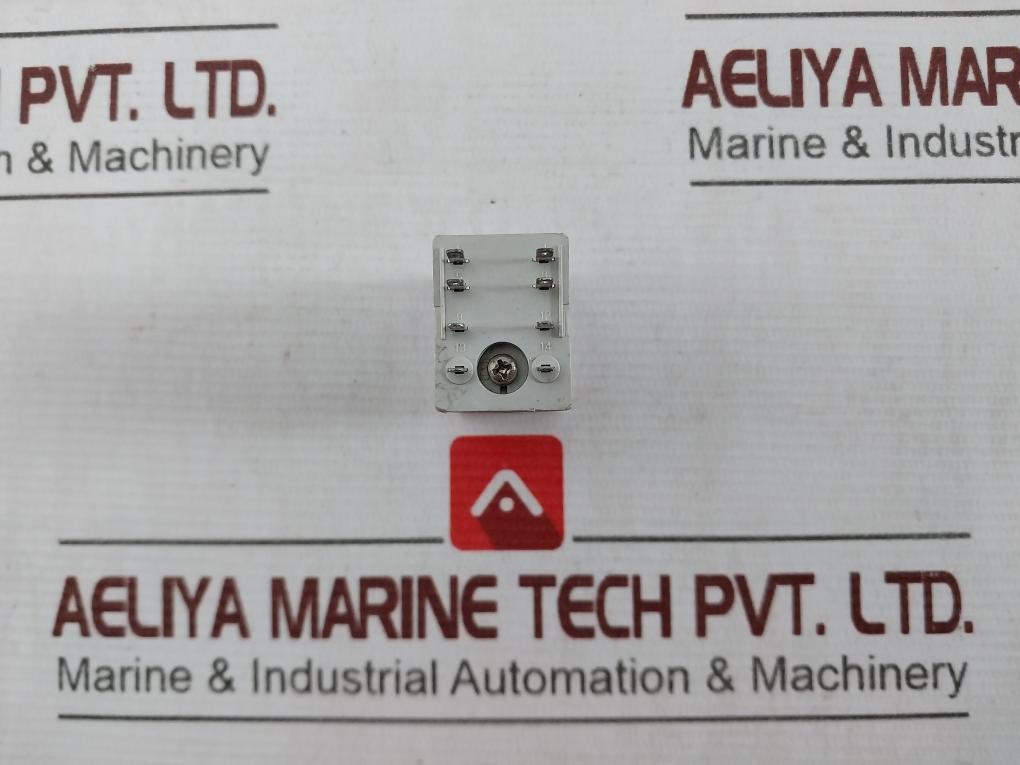 Schneider Electric Rxm2Lb2P7 Miniature Plug In Relay 230Vac 50/60Hz 5A/250 Vac