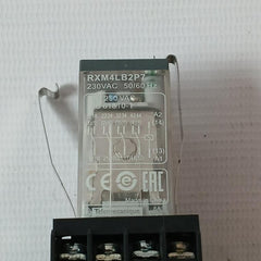 Schneider Electric Rxm4Lb2P7 Plug-in Relay With Socket Rxze1M4C 50/60Hz &nbsp;