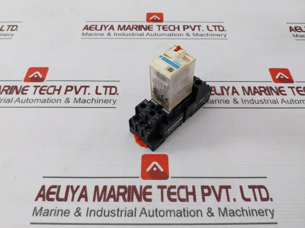 Schneider Electric Rxze2M114 Relay Socket Rxm2Ab2P7 230V 50/60Hz 12 A/250 Vac