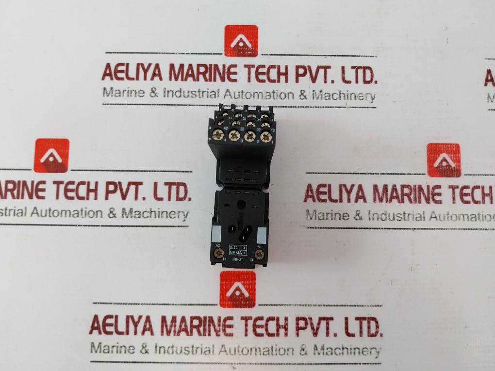 Schneider Electric Rxze2S114M Relay Socket, 10A 250V, 2.5Kv