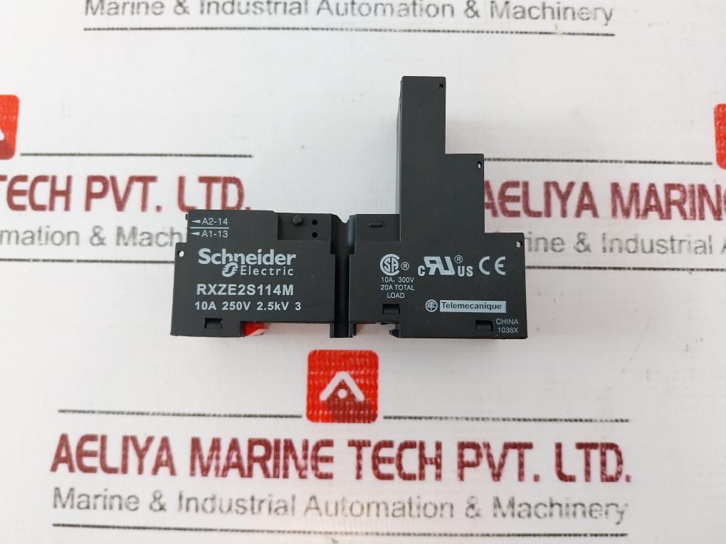 Schneider Electric Rxze2S114M Relay Socket, 10A 250V, 2.5Kv