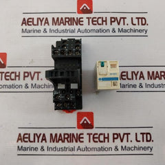 Schneider Electric Rxze2m114 Relay Socket With Base 10a, 300v