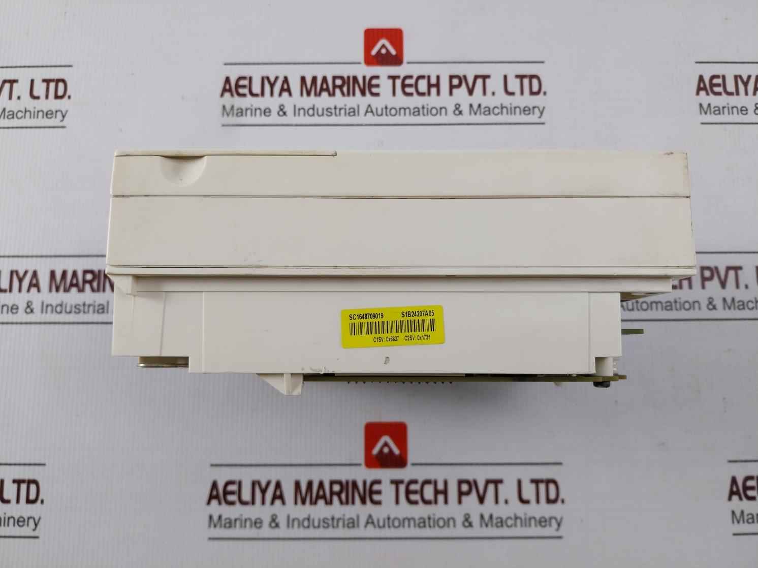 Schneider Electric S1b22643 A01 Drive Controller Unit 0-10vdc 4.4 Lb.in