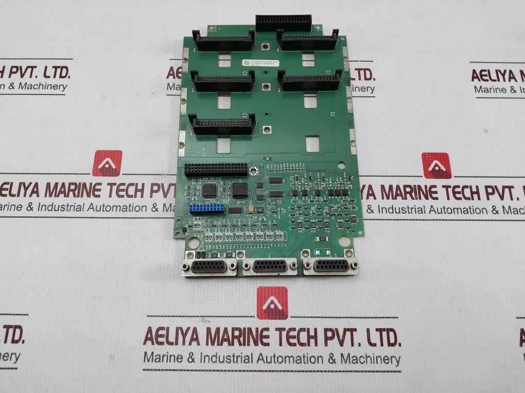 Schneider Electric Scew815900480101a02 Printed Circuit Board Module