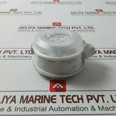 Schneider Electric Spd910-500Pa Differential Pressure Switch 004701070 50-500 Pa