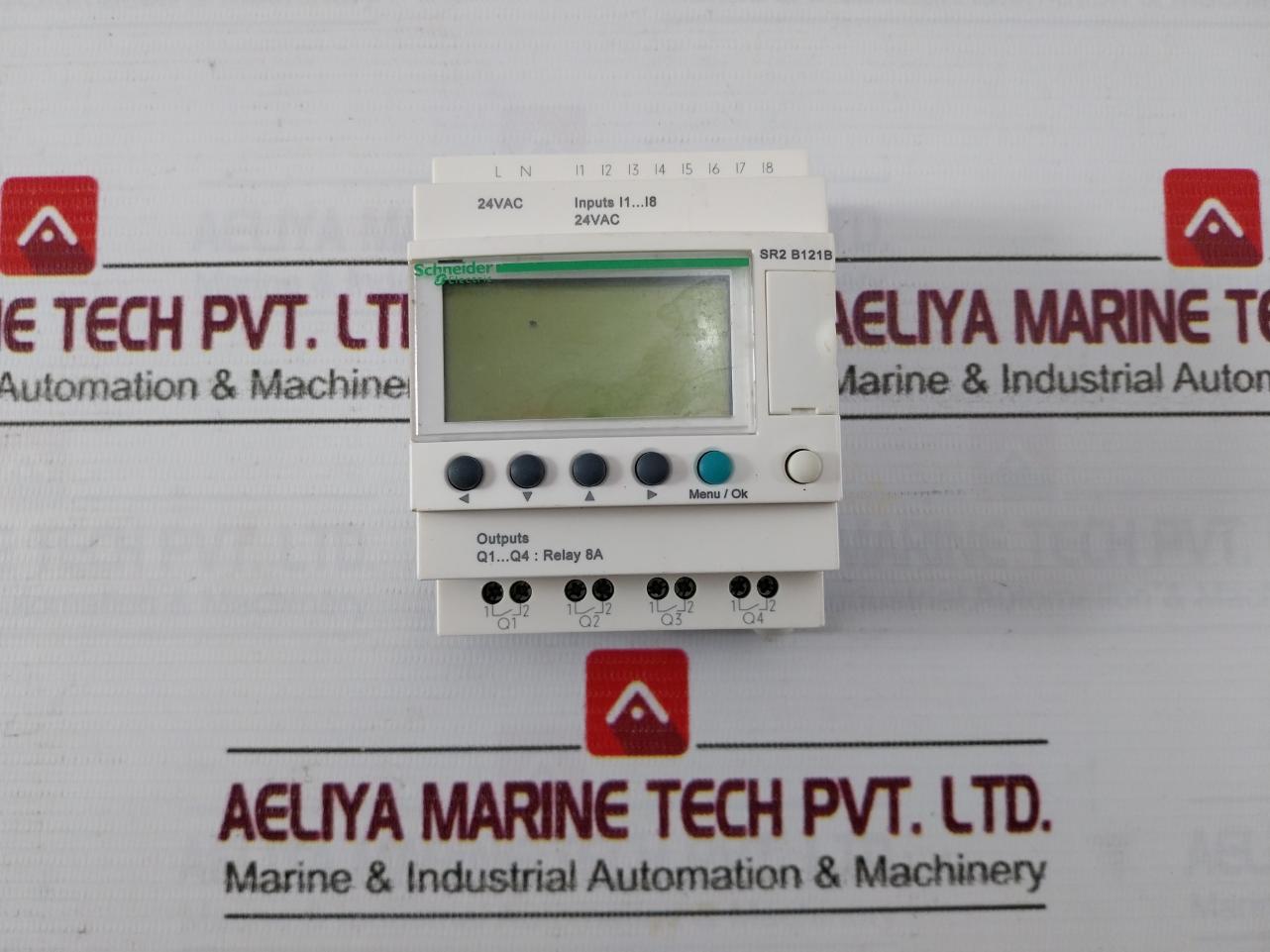 Schneider Electric Sr2 B121B Compact Smart Relay Zelio Logic 24Vdc 8A