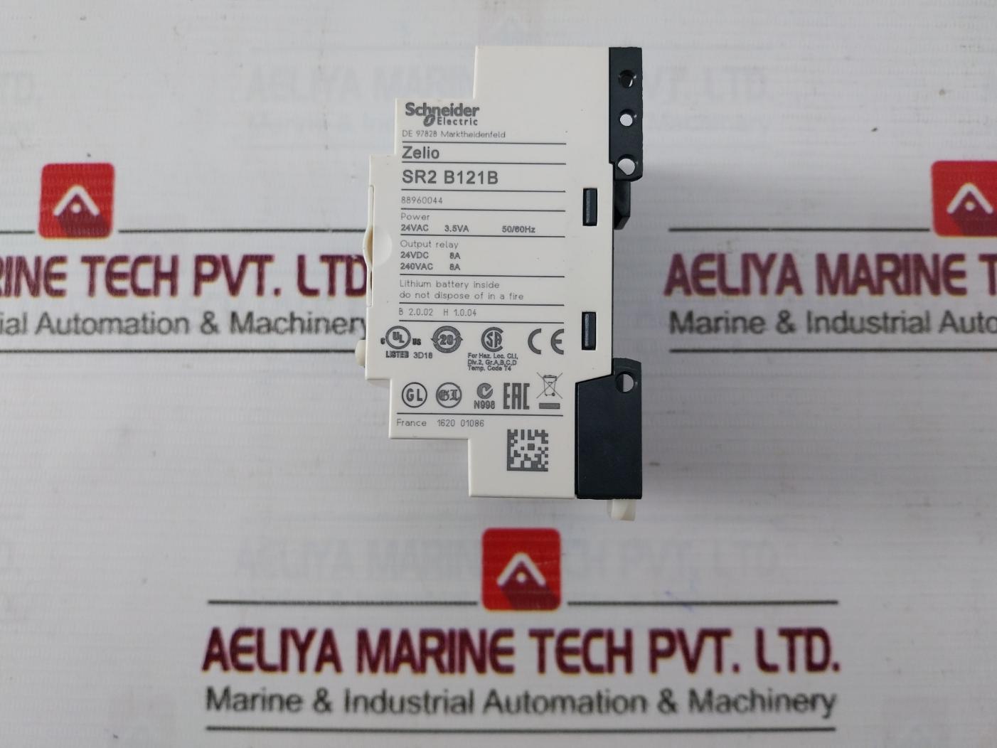 Schneider Electric Sr2 B121B Compact Smart Relay Zelio Logic 24Vdc 8A