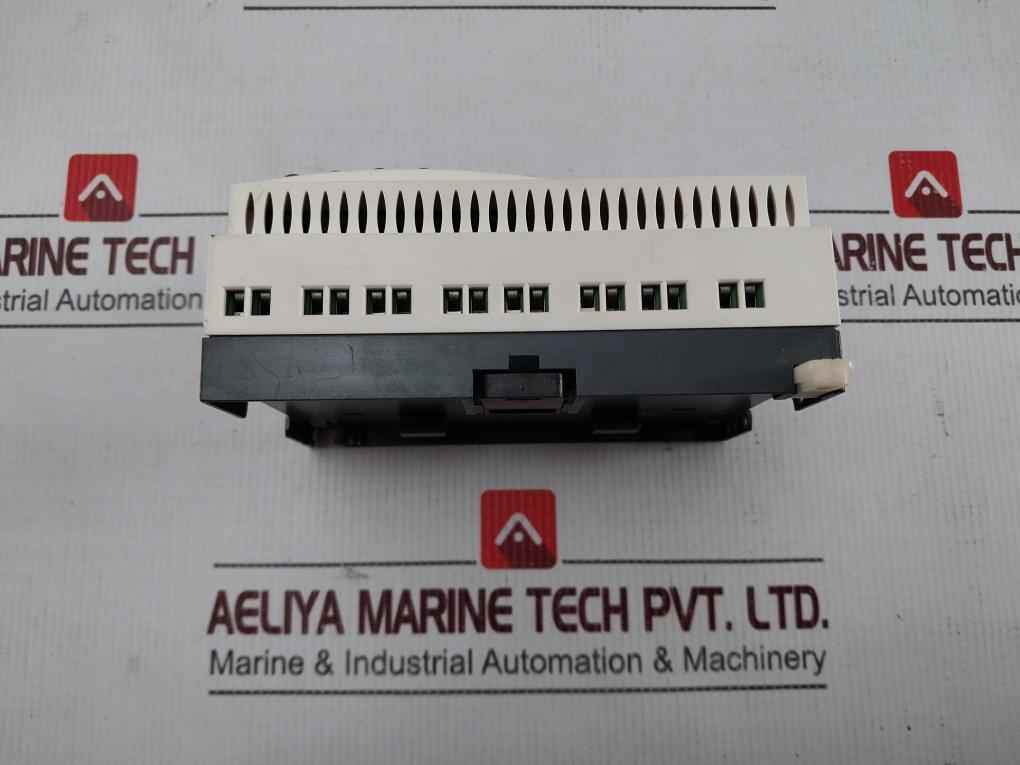 Schneider Electric Sr2 B201Bd Compact Smart Relay 24Vdc 6W