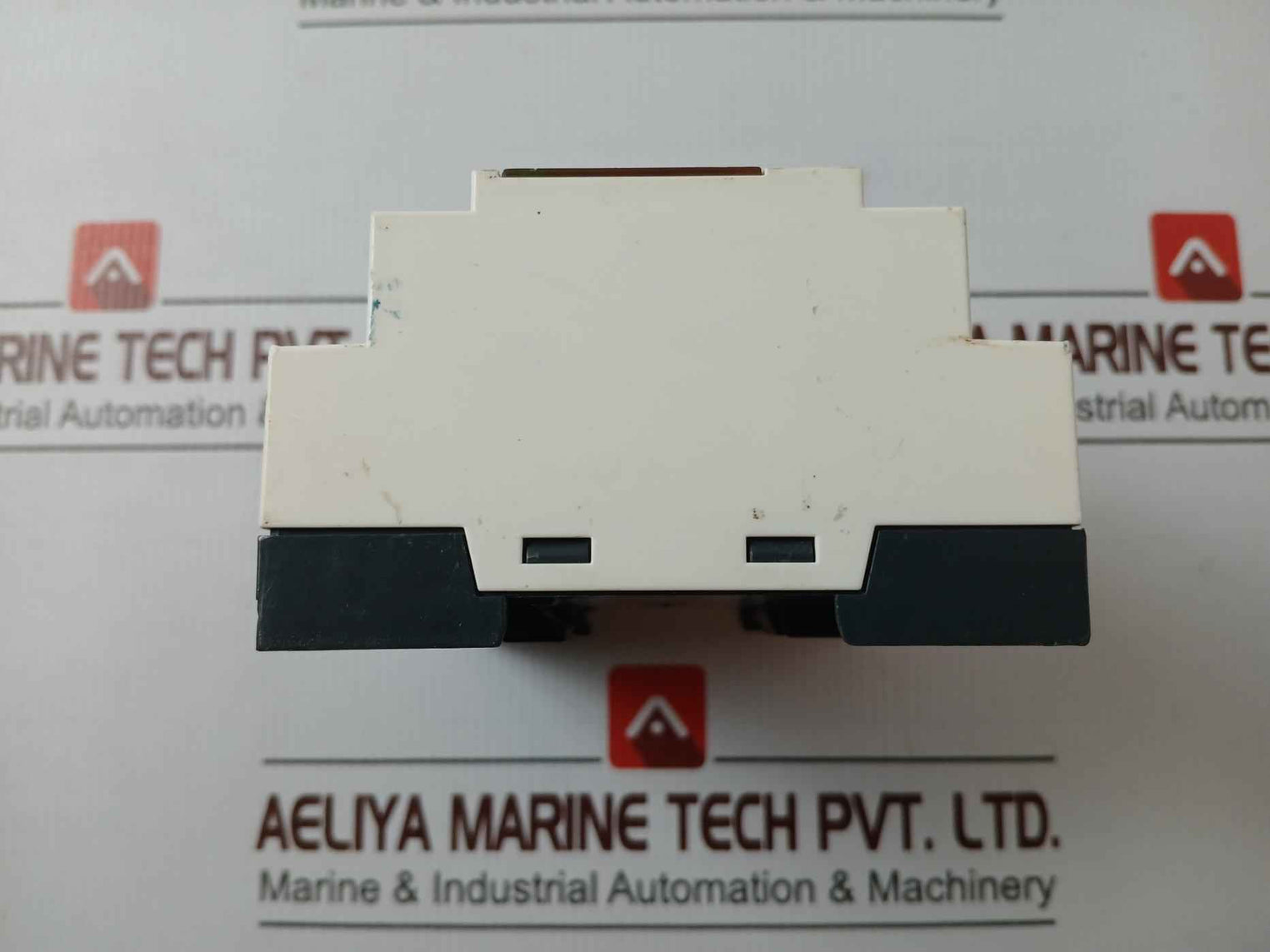 Schneider Electric Sr3 B261Bd Modular Smart Relay Zelio Logic (Without Battery)