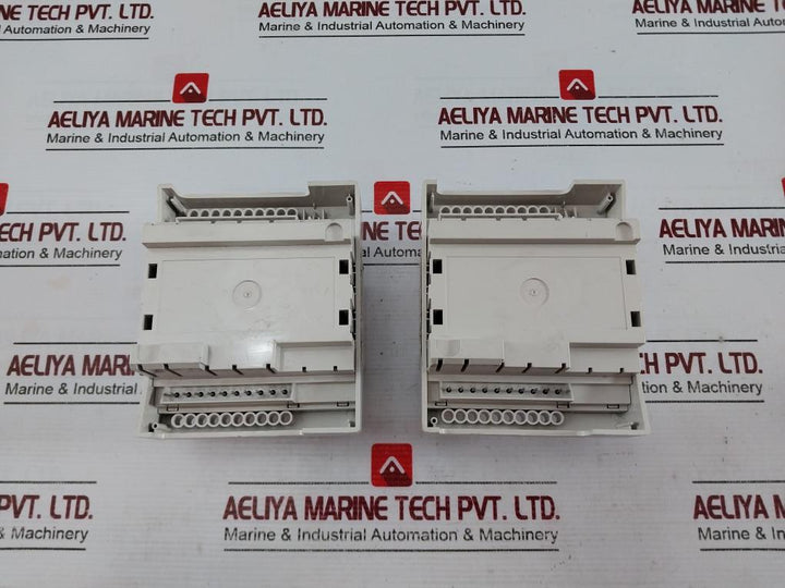 Schneider Electric TAC XENTA 401 Programmable Controller 04F4A14B0200