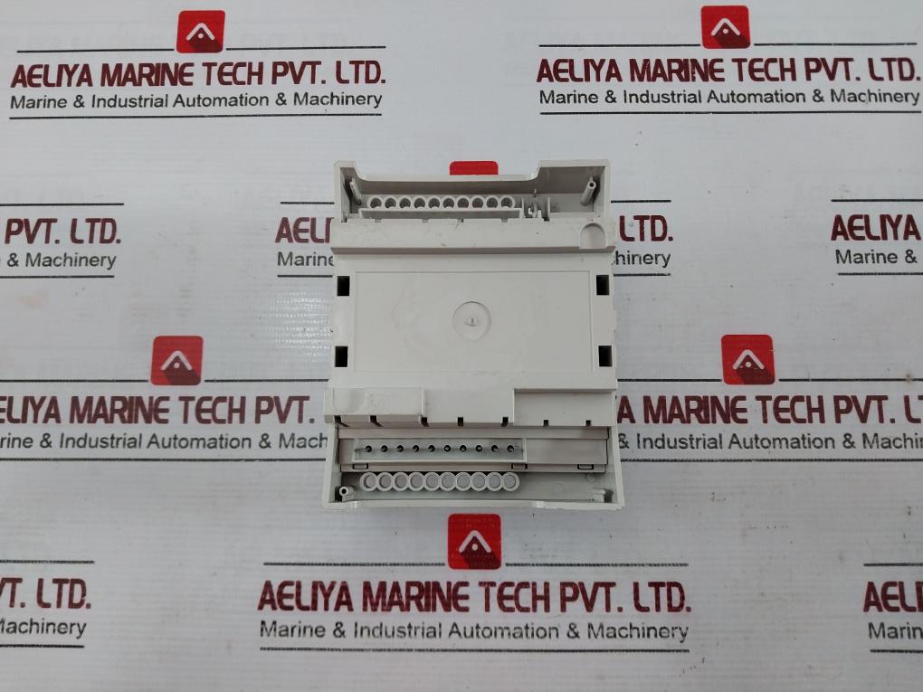 Schneider Electric TAC XENTA 401 Programmable Controller 2VA 24VAC