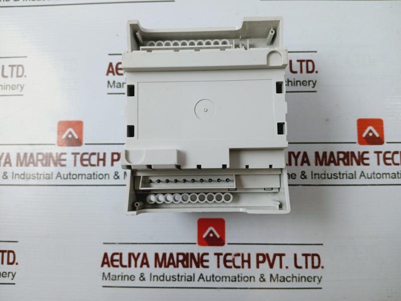 Schneider Electric Tac Xenta 401 Programmable Controller Class 2 Hw 2.2 24VAC