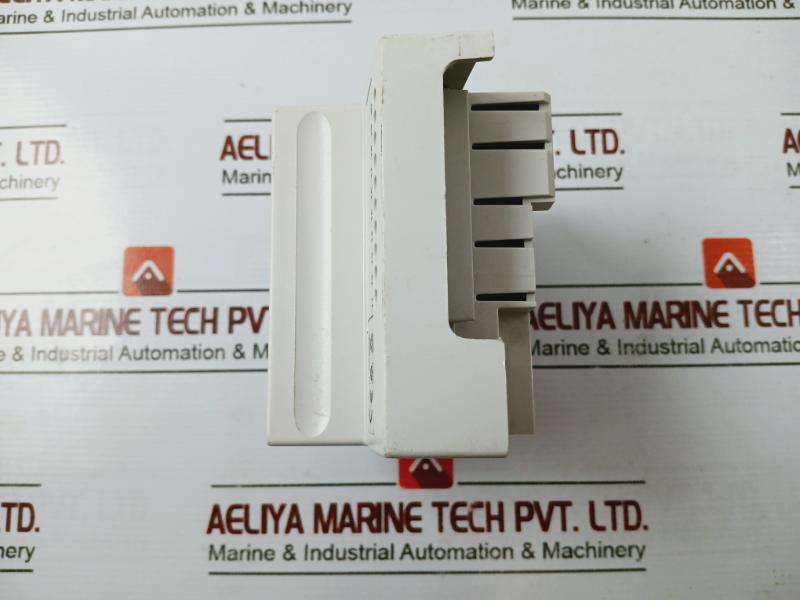 Schneider Electric Tac Xenta 401 Programmable Controller Class 2 Hw 2.2 24VAC