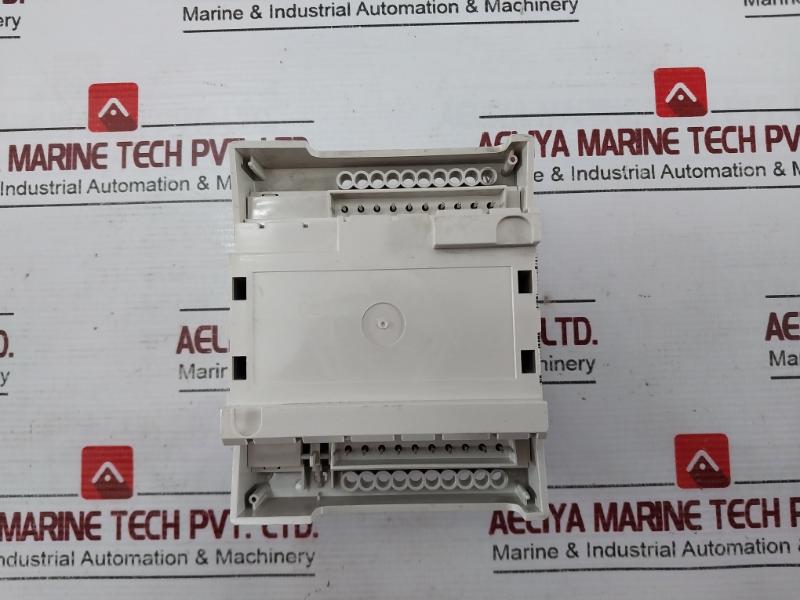 Schneider Electric Tac Xenta 411 Digital Input Module 2Va 24Vac Class 2