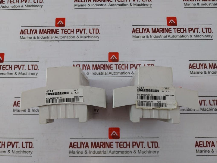 Schneider Electric Tac Xenta 421A Universal Input Module 8VA 24VAC VER: 1.14