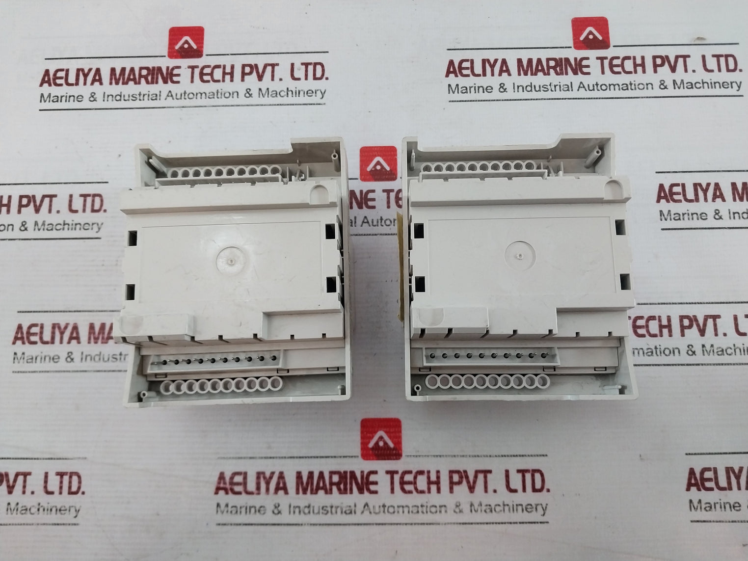 Schneider Electric Tac Xenta 451A Universal Input Module 6Va 24Vac