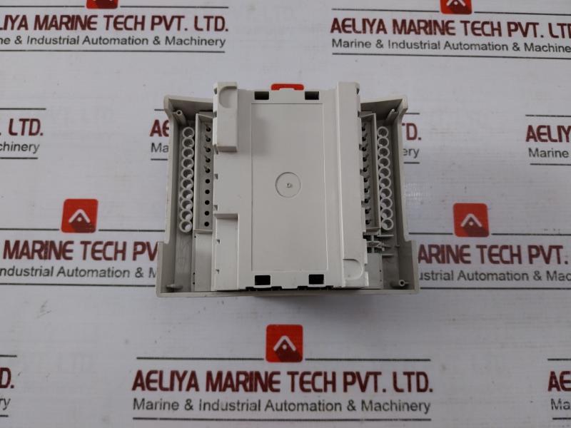 Schneider Electric TAC XENTA 511 Plc Web Server for Lonwork Network 5VA 24VAC