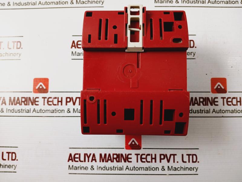 Schneider Electric Tac Xenta 913 Programmable Controller 24vac Class 2 Rs485