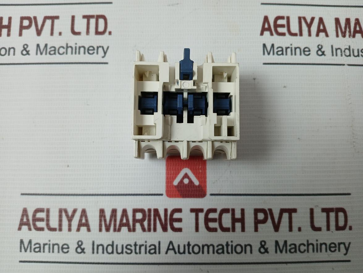 Schneider Electric/Telemecanique Ladn04 Auxiliary Contact Block 690V 10A