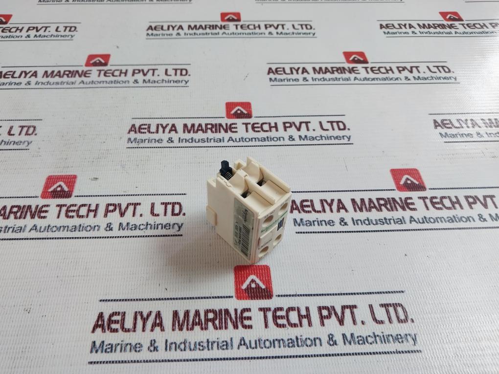 Lot Of 2X Schneider Electric Ladn20 Auxiliary Contact Block 690V 10A Iec 60947