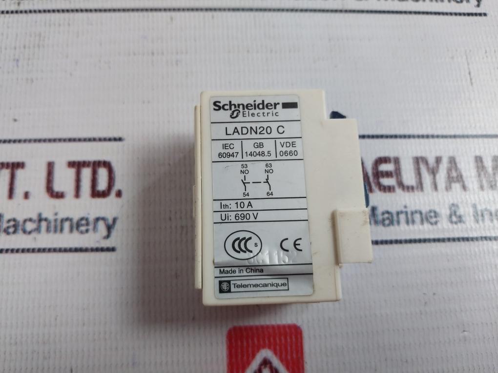 Lot Of 2X Schneider Electric Ladn20 Auxiliary Contact Block 690V 10A Iec 60947