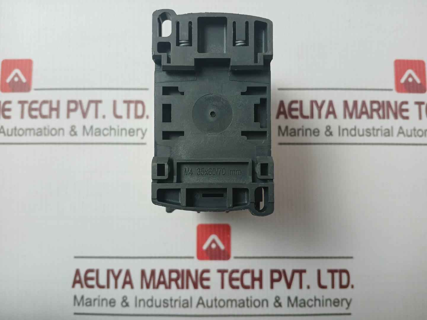 Schneider Electric/Telemecanique Lc1D25 3 Pole Ac Power Contactor 220/440V 25A