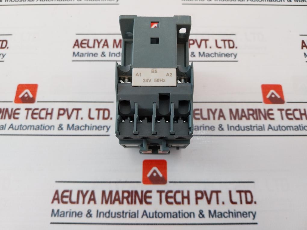 Schneider Electric Telemecanique Lc1E0601 Contactor 20A 690V