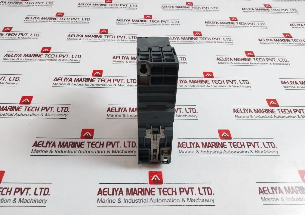 Schneider Electric/Telemecanique Lub12 Power Base 12A 690V 6Kv